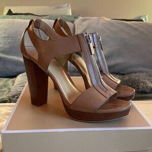 Michael Kors Berkley Sandal Cashew 7.5
